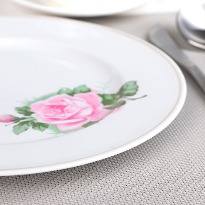 Тарелка мелкая 24 см Роза