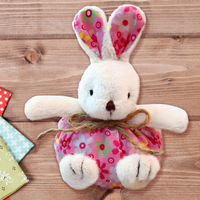 Набор для создания подвесной игрушки из меха "Зайчик", цвет розовый