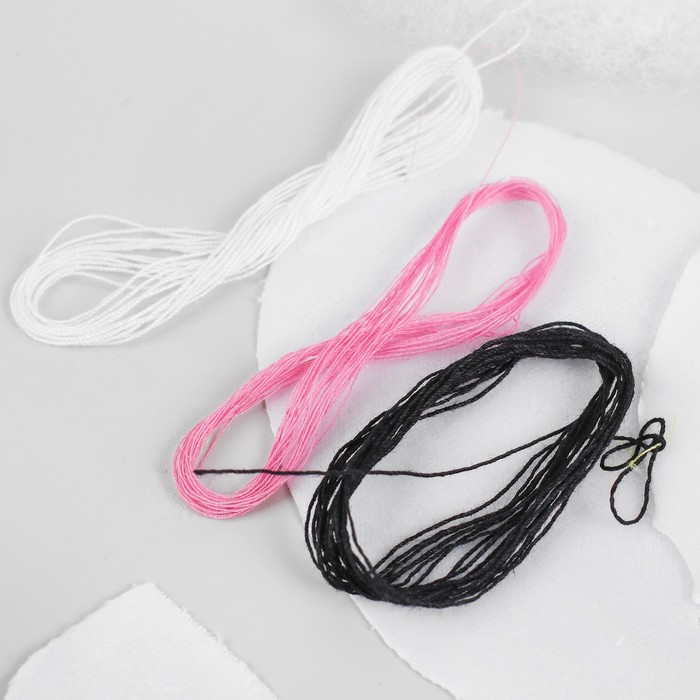 Набор для создания подвесной игрушки из фетра "Ушастик"