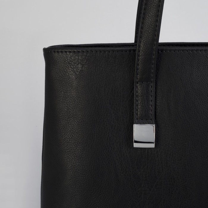 Сумка женская, отдел с перегородкой на молнии, наружный карман, цвет чёрный