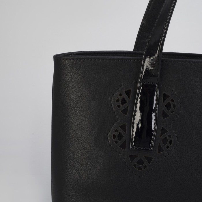 Сумка женская, отдел с перегородкой на молнии, цвет чёрный