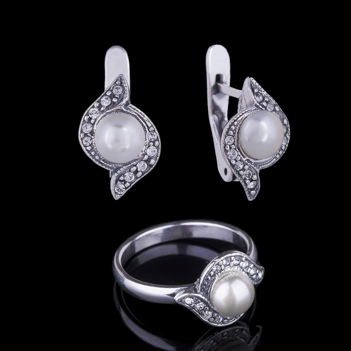 Гарнитур "Бриз", размер 17, цвет белый в чернёном серебре