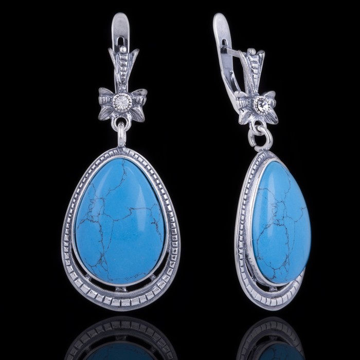 Серьги "Овал с Камнем", цвет бело-голубой в чернёном серебре