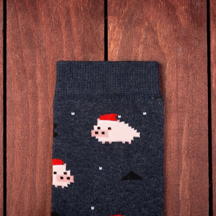 Подарочный набор "Охрюнительной удачи в Новом году" СГфляжка 180 мл, носки р-р 41-44