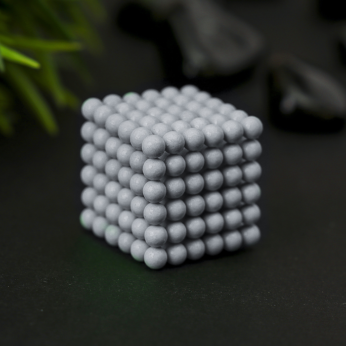 Антистресс магнит "Неокуб" 216 шариков d=0,5 см (меняет цвет на солнце) 3х3 см