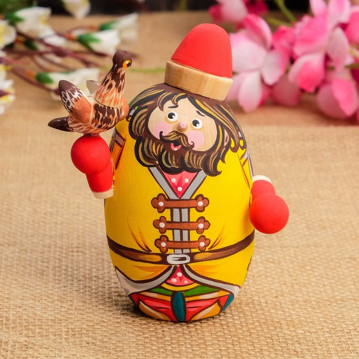 Шкатулка-матрёшка "Сокольничий", 12х8х4,5 см