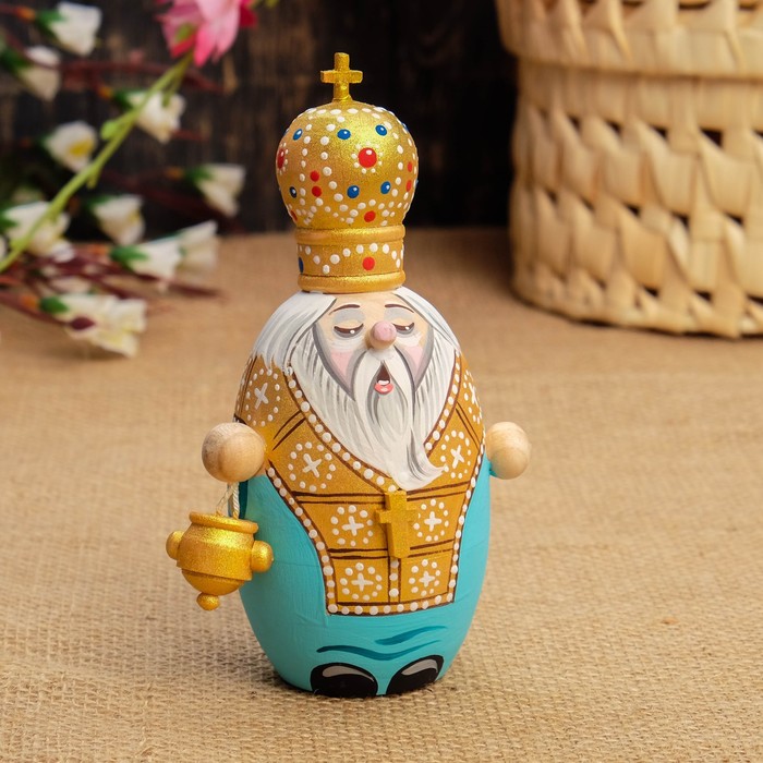 Шкатулка-матрёшка "Священник", 13,5х9х4,5 см
