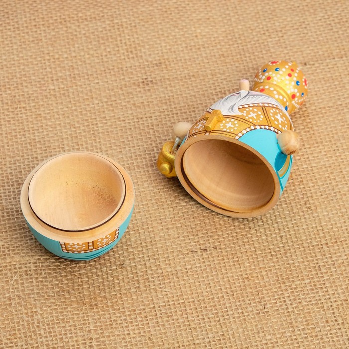 Шкатулка-матрёшка "Священник", 13,5х9х4,5 см