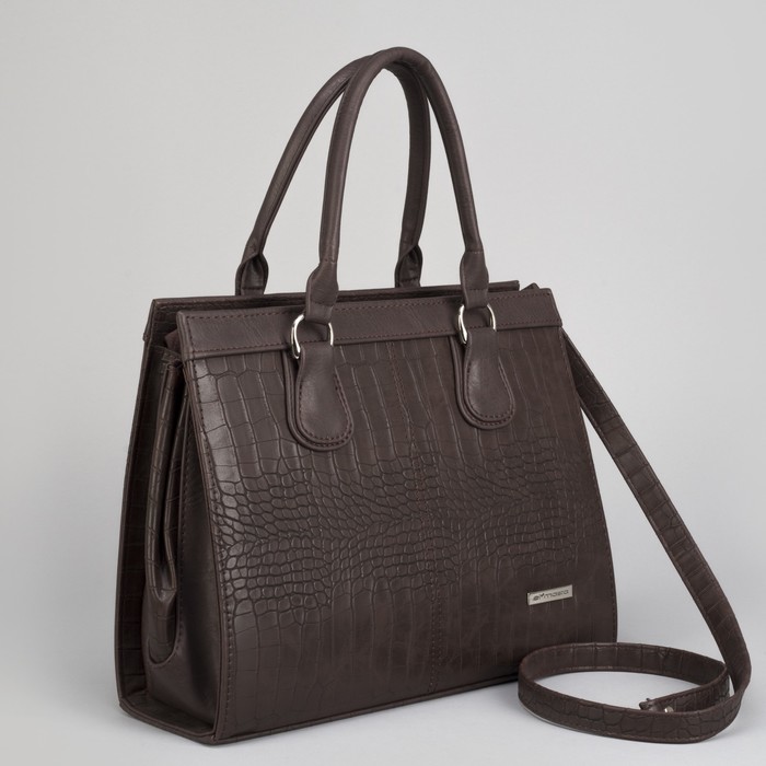 Сумка женская, отдел на молнии, наружный карман, длинный ремень, цвет коричневый