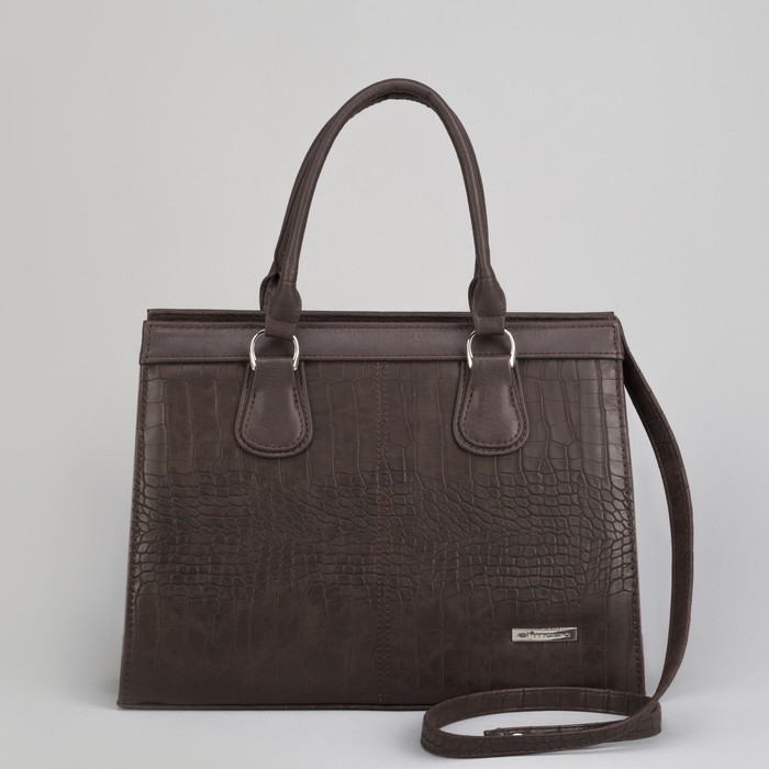 Сумка женская, отдел на молнии, наружный карман, длинный ремень, цвет коричневый