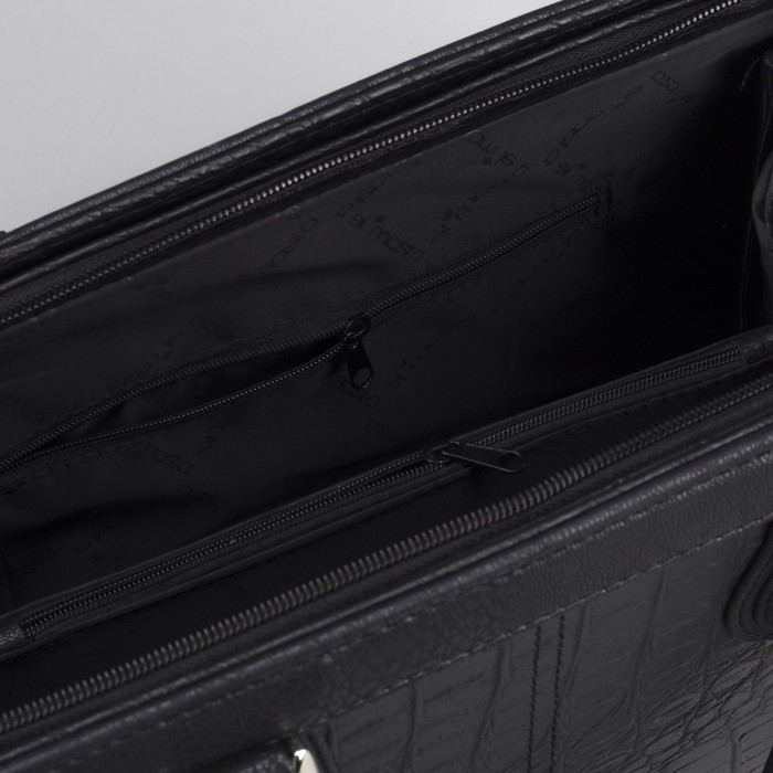 Сумка женская, отдел на молнии, наружный карман, длинный ремень, цвет чёрный