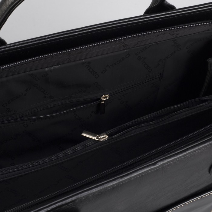 Сумка женская, отдел на молнии, 2 наружных кармана, длинный ремень, цвет чёрный