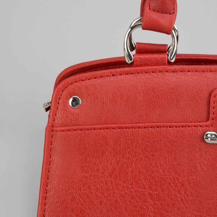 Сумка женская, отдел на молнии, наружный карман, длинный ремень, цвет красный