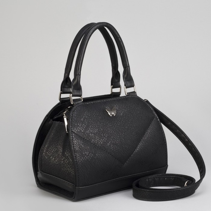 Сумка женская, отдел на молнии, наружный карман, длинный ремень, цвет чёрный