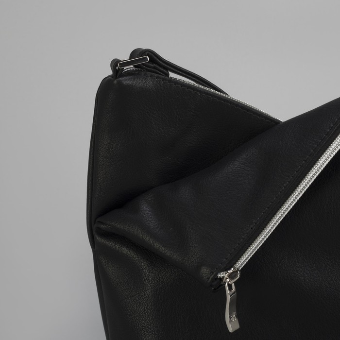 Сумка женская, замша, 2 отдела на молнии, наружный карман, длинный ремень, цвет чёрный