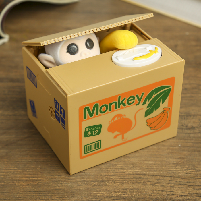 Копилка пластик "Мартышка, прятающая монетки" от 2АА звук 9,3х12х10 см