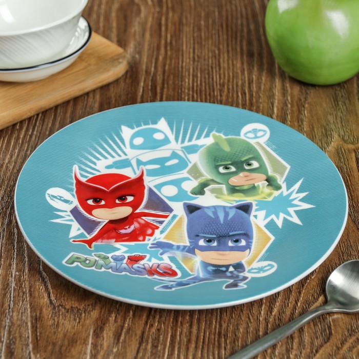 Тарелка 19 см "Герои в масках"