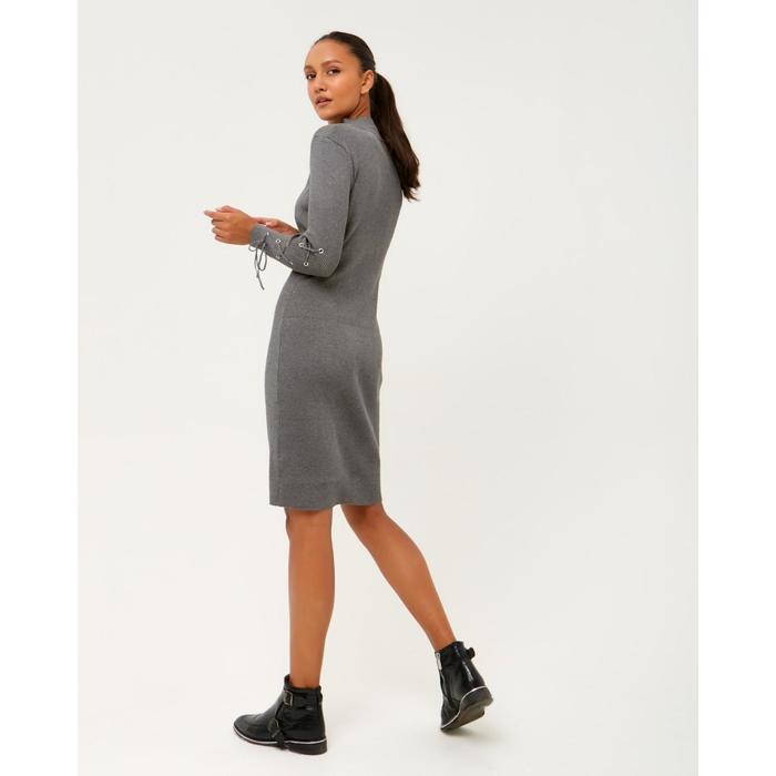 Платье вязаное шнуровка, р.42, цв. серый,