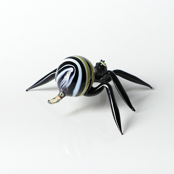 Сувенир из стекла средняя "Паук"