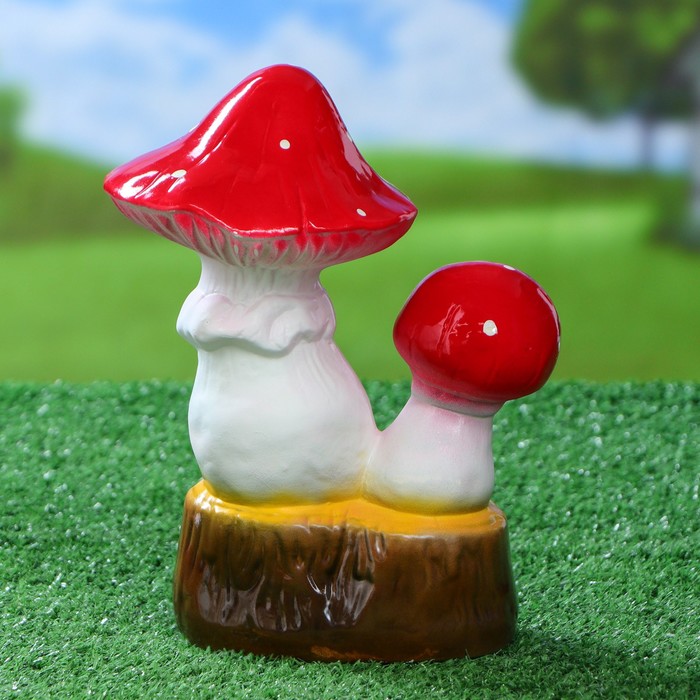 Садовая фигура "Пара мухоморов на пне" малая, микс