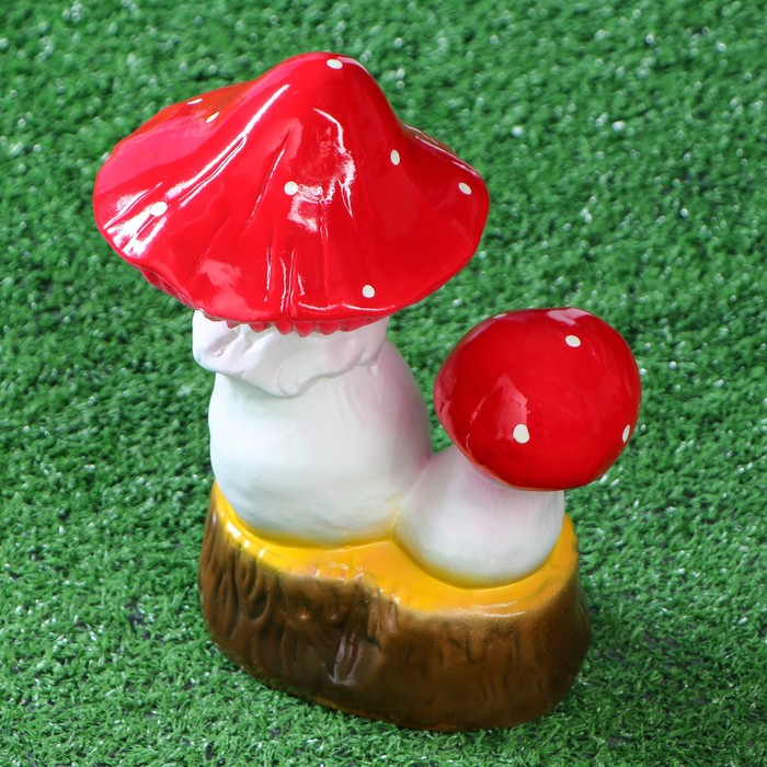 Садовая фигура "Пара мухоморов на пне" малая, микс