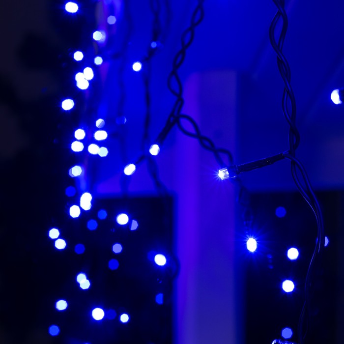 Гирлянда "Бахрома" 3 х 0.6 м , IP44, УМС, тёмная нить, 160 LED, свечение синее, мерцание белым, 220 В