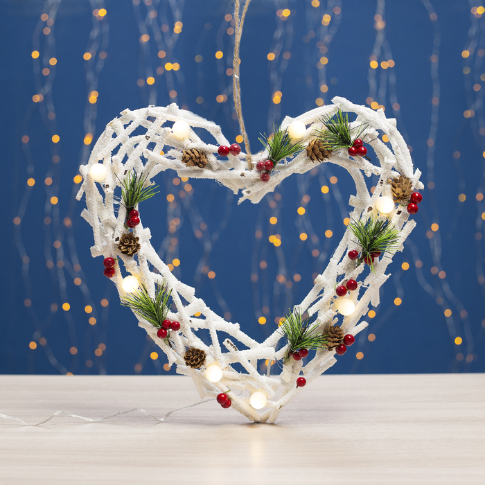 Фигура деревянная "Сердце из веток", 34х34х5 см, 3*AА (не в компл.) 8 LED, белое