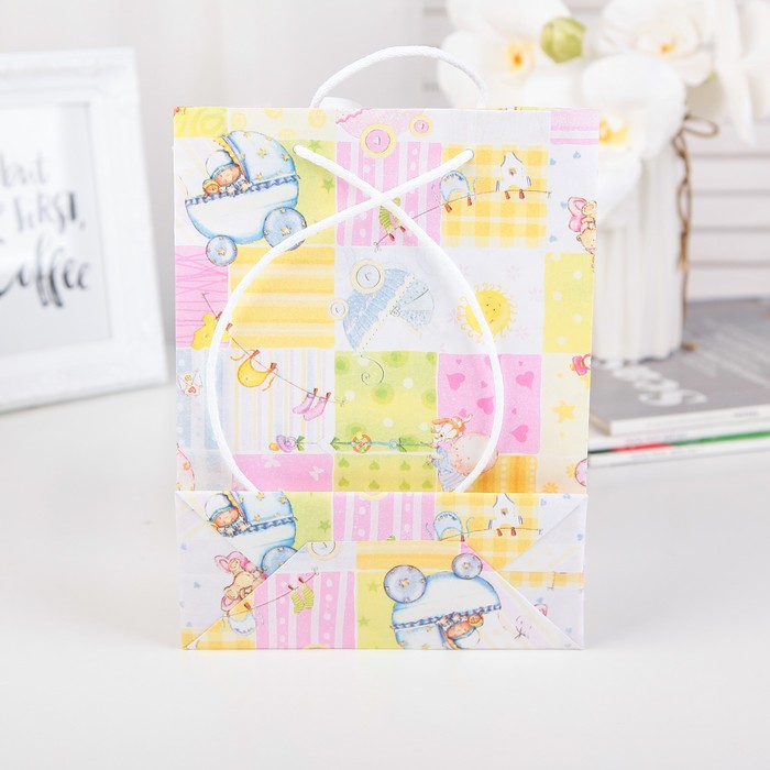 Пакет подарочный с бантом, "Детство", розовый, 21,5 х 16 х 7 см