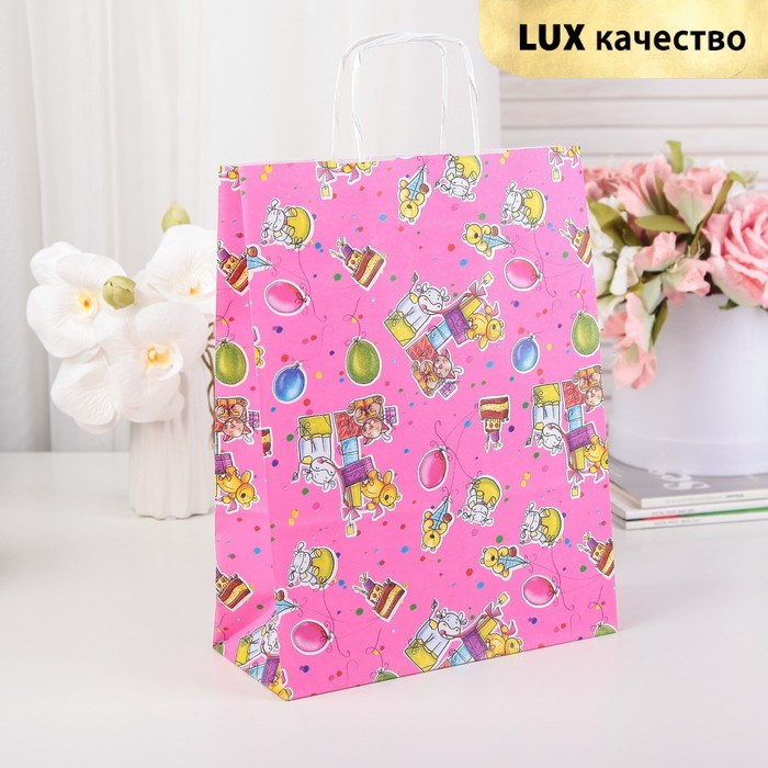 Пакет подарочный, "Мягкие игрушки", розовый, 31 х 24 х 10 см