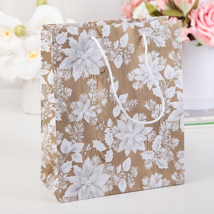 Пакет подарочный, "Зимние цветы", бежевый, 27 х 22 х 10 см