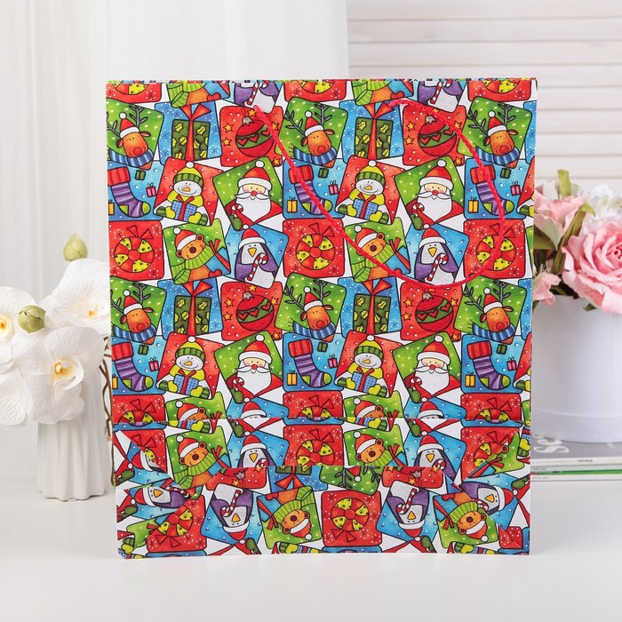 Пакет подарочный, "Новогодний калейдоскоп", 41 х 36 х 12 см
