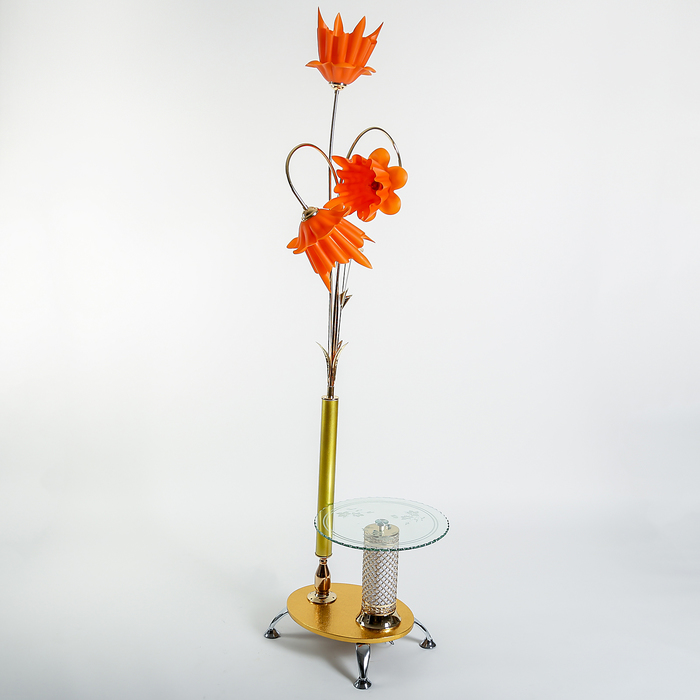 Светильник напольный со столиком "Акито" основание свет Е27 3х40W+Е27 1х40W 175х60х53 см