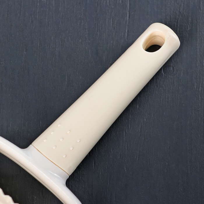 Валик для нарезки квадратов 6,5х6,5 см из теста 16,5х7,5 см