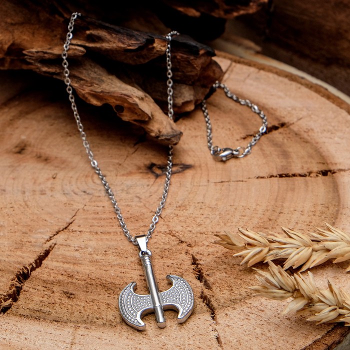 Кулон мужской "Стальной" секира двусторонняя, цвет серебро, 45 см