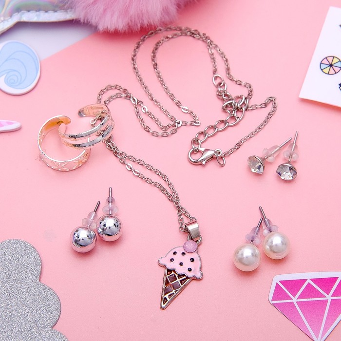 Гарнитур 6 предм: 3 пары пуссет, кулон 2 кольца "Мороженое", цвет розовый в серебре, 45 см