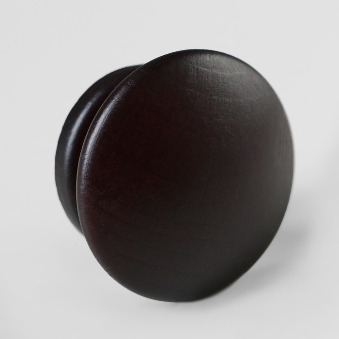 Ручка мебельная "Плоская", крашеная, цвет темный орех, d-57, L-35 мм