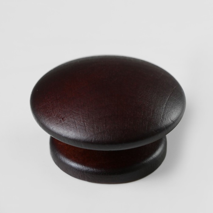 Ручка мебельная "Плоская", крашеная, цвет темный орех, d-57, L-35 мм