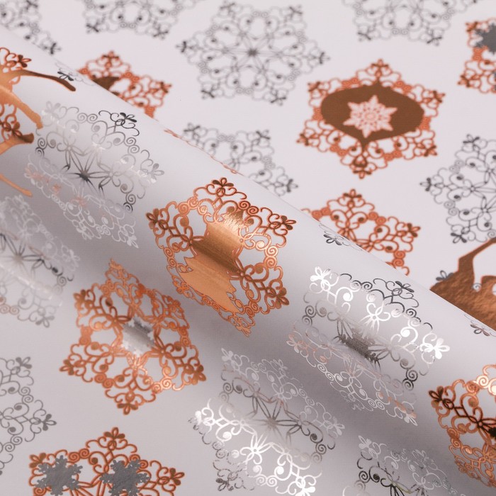 Бумага для декорирования "Новогодняя пора", металлизированная, белый, 0,7 х 10 м