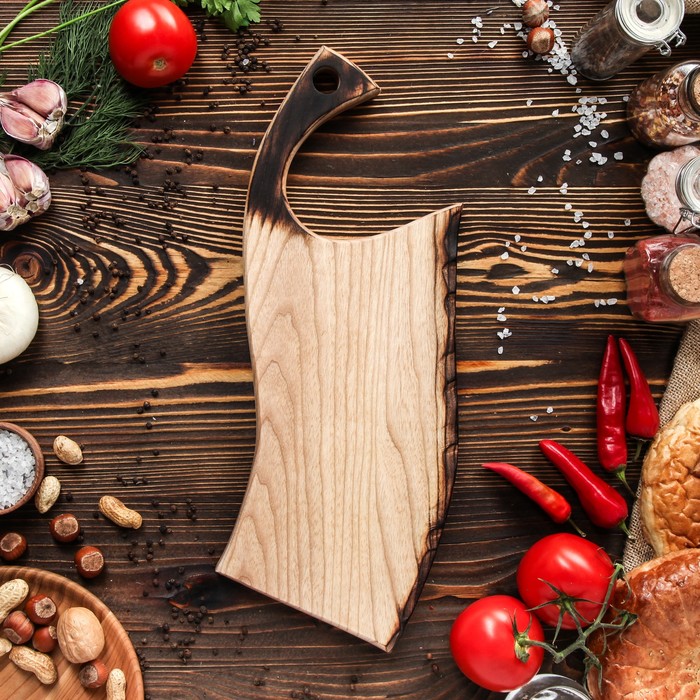 Доска авторская для подачи "Секира", массив ясеня, 40х20 см