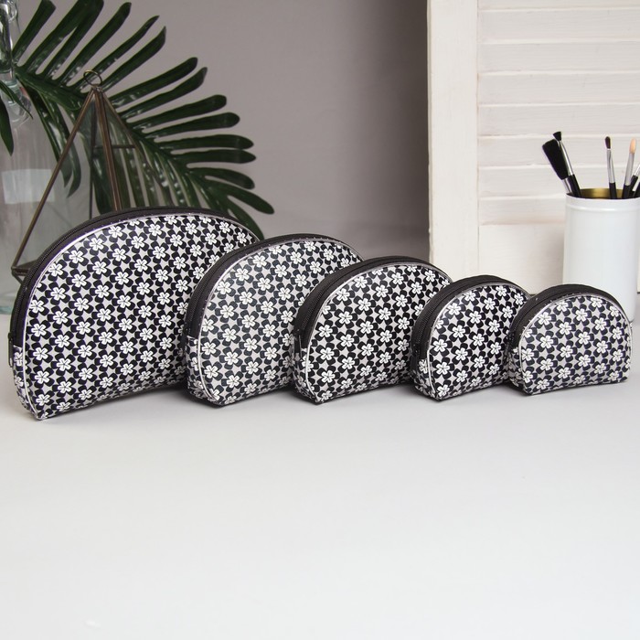 Набор косметичек 5 в 1 «Лютики», отдел на молнии, цвет чёрный