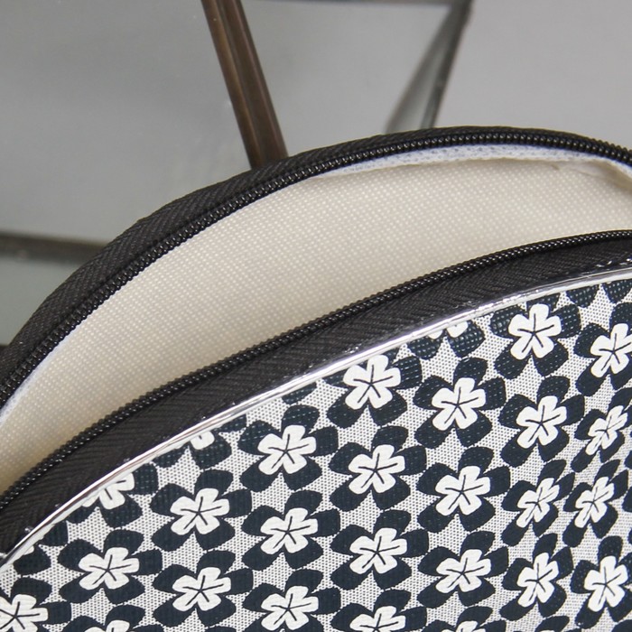 Набор косметичек 5 в 1 «Лютики», отдел на молнии, цвет чёрный