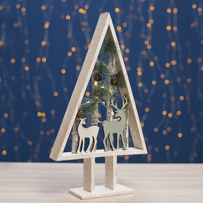 Фигура деревянная "Ёлка Веточки и Олени", 40х22х4 см, 2*AAА (не в компл.) 8 LED