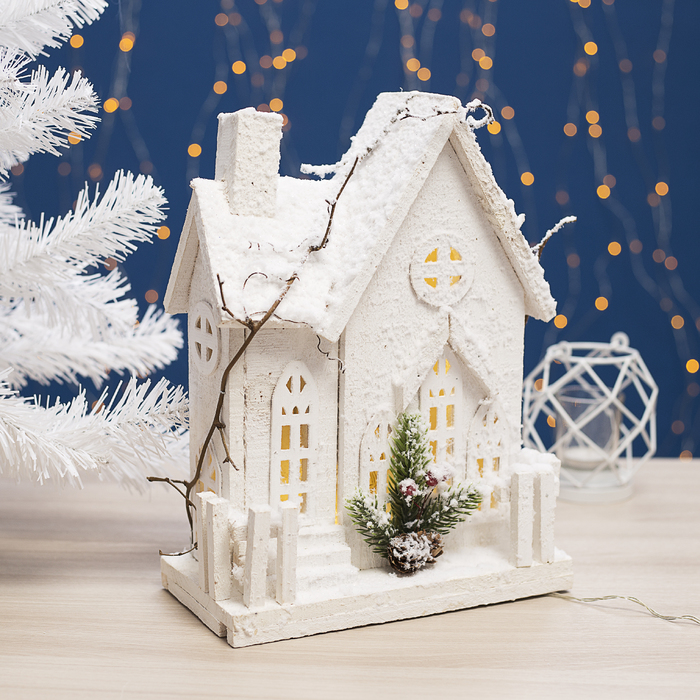 Фигура деревянная "Домик в снегу", 33х25х12 см, 2*AА (не в компл.) 10 LED, белый