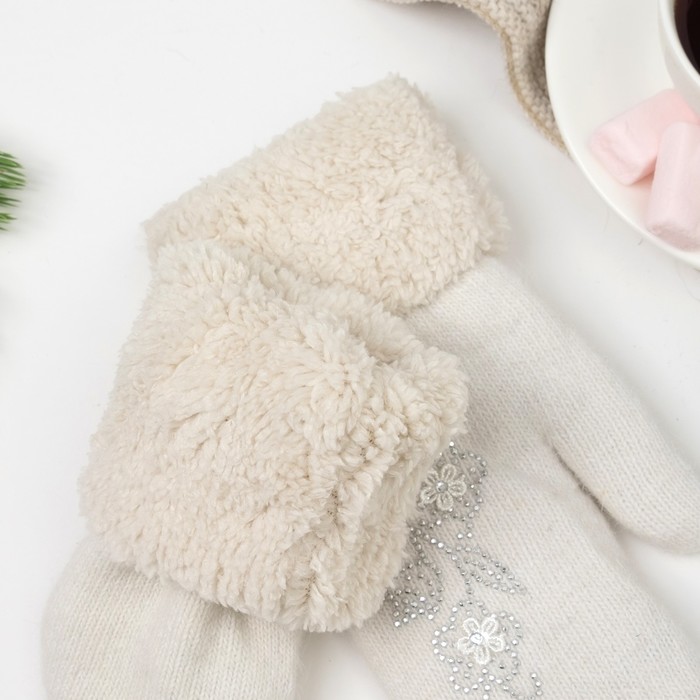 Варежки женские ВЖ635 цвет белый, р-р 18-20