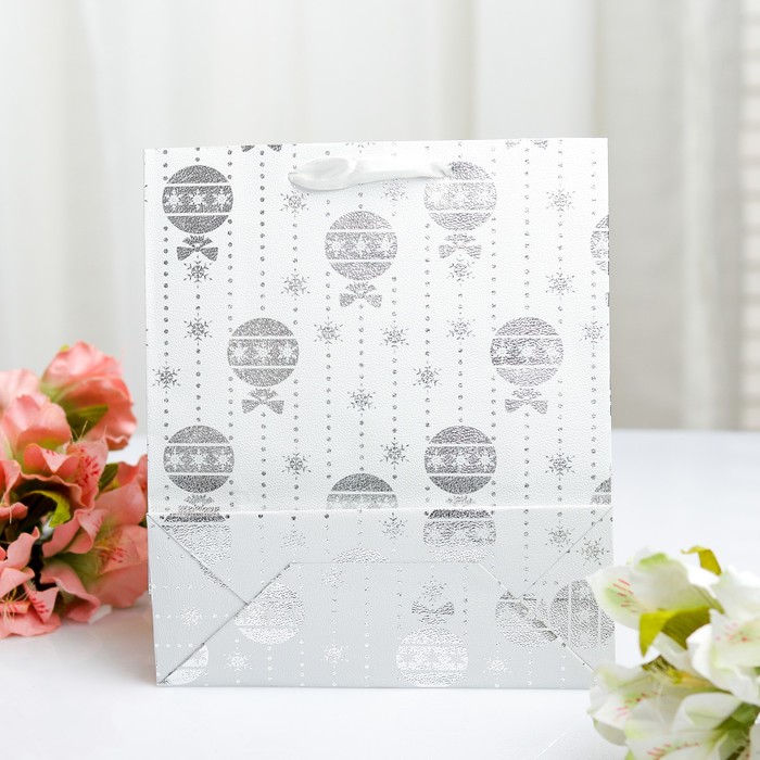 Пакет голография, 18 х 21.5 х 7,5 см