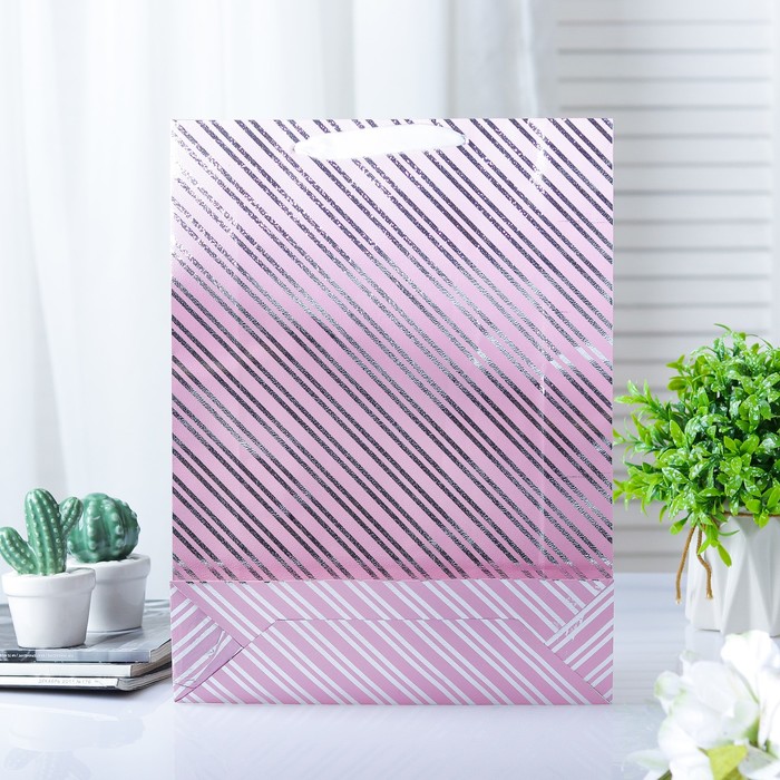 Пакет голография, 26 х 34 х 8 см