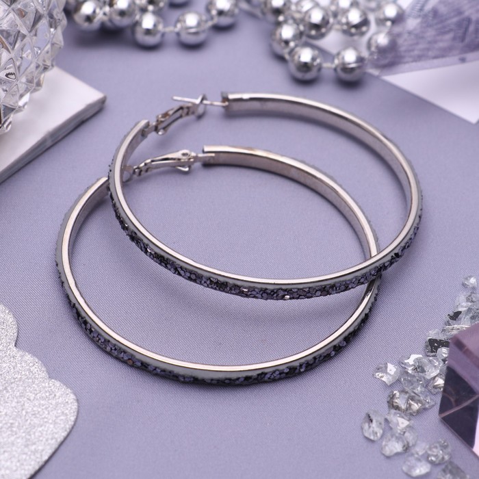 Серьги-кольца "Дискотека" мелкая россыпь, цвет серый в серебре, d=6 см