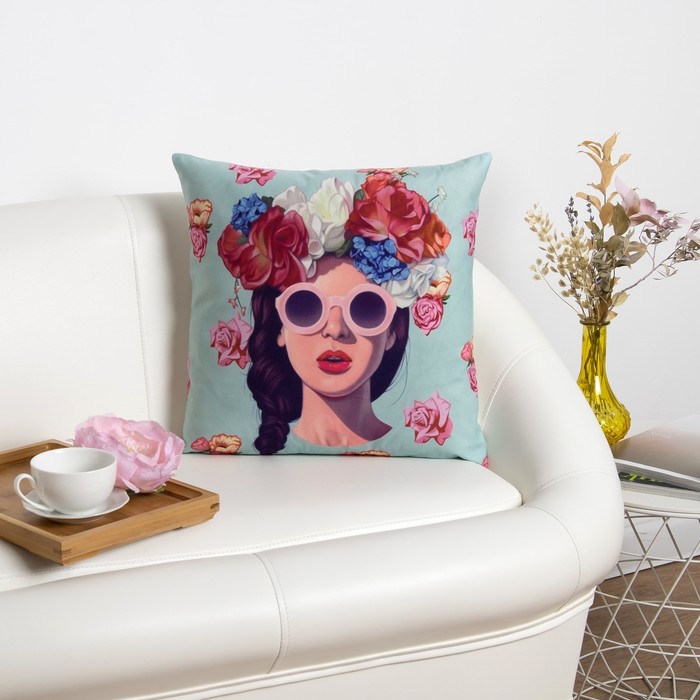 Наволочка декоративная Этель Женские истории "Луиса" 42 х 42 см, велюр