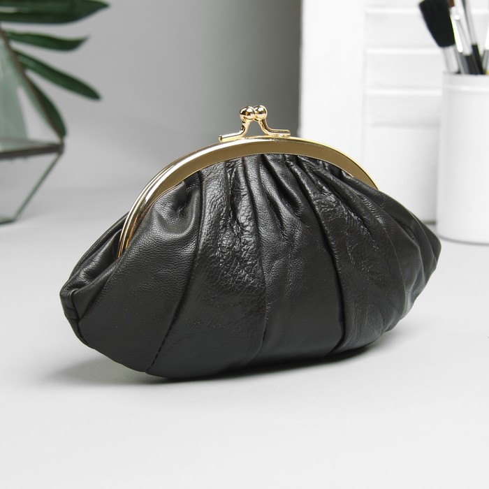 Косметичка-фермуар, отдел на рамке, цвет коричневый