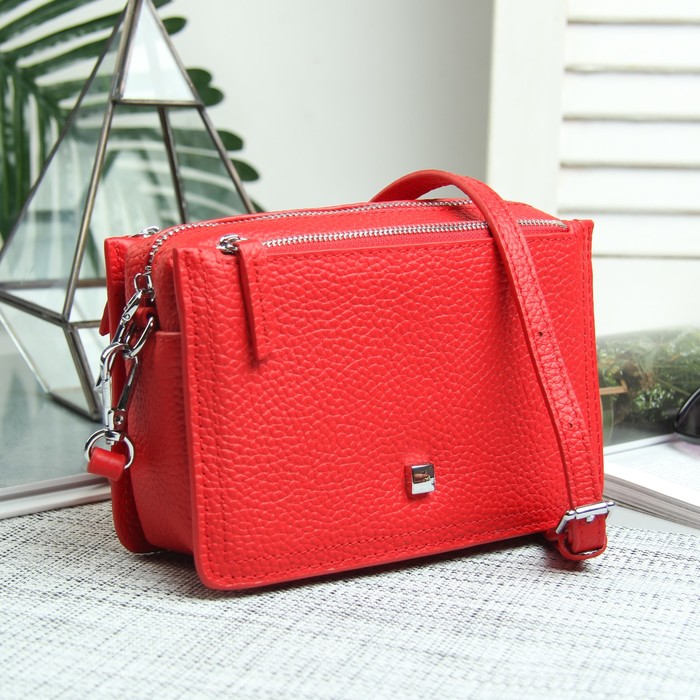 Сумка жен Адель, 18*8*12, отд на молнии, 2 н/кармана, длин ремень, красный